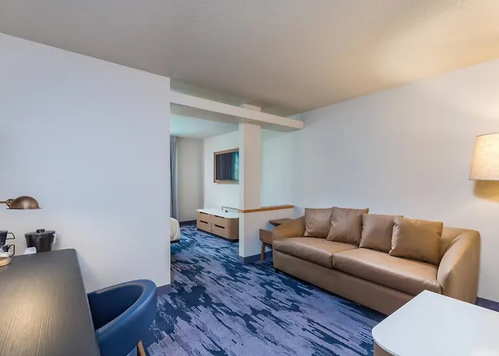 Fairfield Inn And Suites By Marriott Tampa North